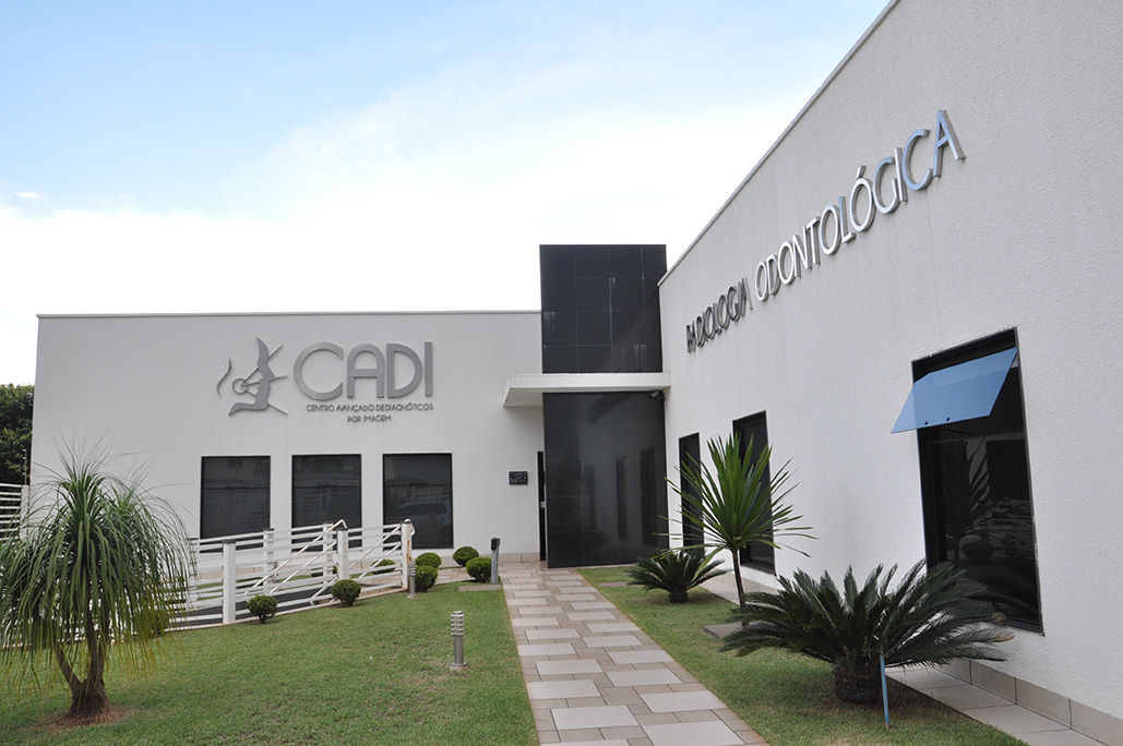 Fachada histórica do CADI Barrinha, em Rio Verde